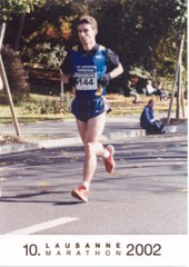 Zieleinlauf Marathon-SM Lausanne vom 20.10.2002 42,195 km in 2:45:49,2